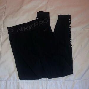 Nike Pro leggings